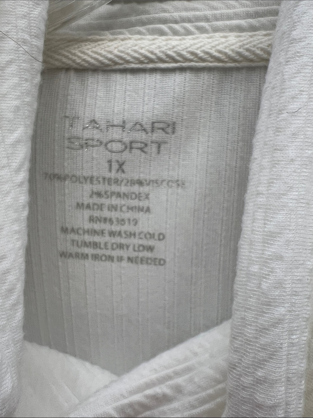 Tahari top - Picture 3 of 7